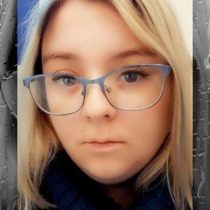 Meet your Posher, Gwen